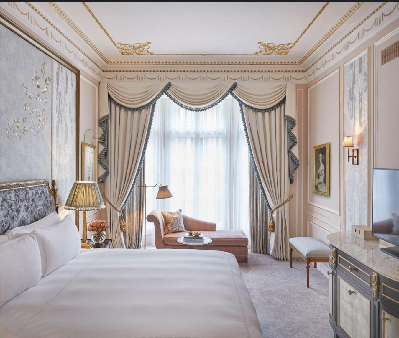 Готель Empress Madani Palace Суррей Екстер'єр фото